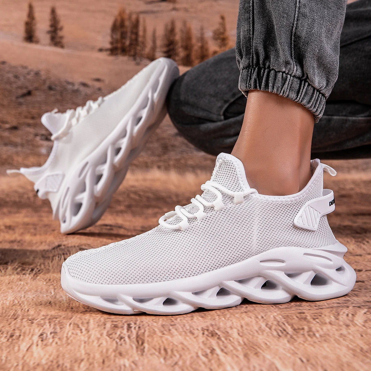 Alure Mesh Sneakers