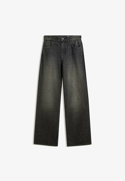Laura Wide Straight Leg Jeans